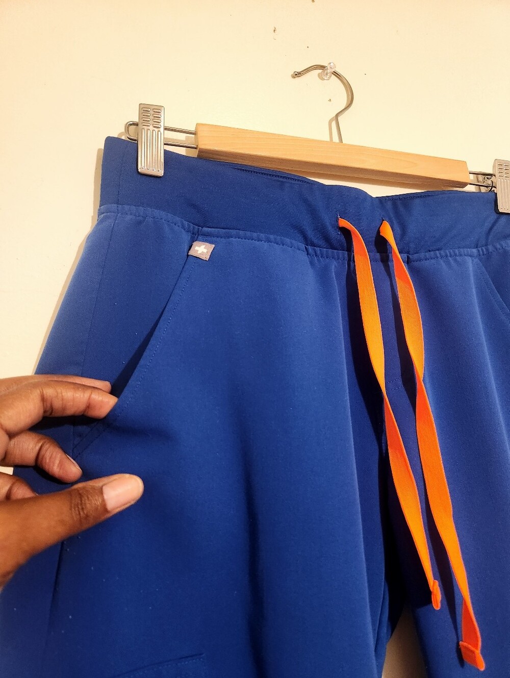 FIGS | Women’s Blue Zamora Hospital Medical Scrub Pants or Joggers (Size Small) - Picture 7 of 14